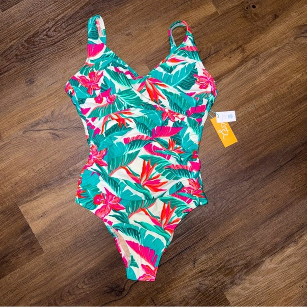 NWT Target Kona Sol Hawaiian Floral One Piece Swimsuit